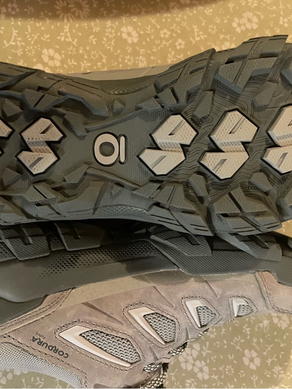Women's OBOZ Gray/Taupe Athletic Walking/ Hiking Shoes BRAND NEW! Size 7.5 - Picture 5 of 10